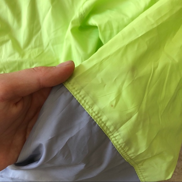 Columbia colorblock windbreaker - Picture 3 of 5